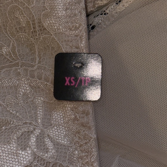 NWT La SENZA Lacy Bralette - Picture 11 of 13